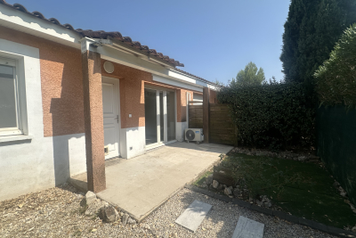 Appartement &agrave; louer &agrave; POULX  - 2 pi&egrave;ces - 45 m&sup2; 