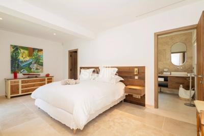 Villa à Saint-Tropez &agrave; louer à partir de 82 895 € / semaine, Photo 15