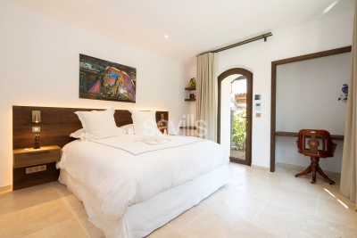 Villa à Saint-Tropez &agrave; louer à partir de 82 895 € / semaine, Photo 17