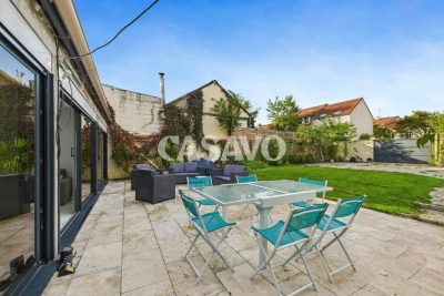 Maison &agrave; vendre &agrave; ST MAUR DES FOSSES  - 5 pi&egrave;ces - 120 m&sup2; 