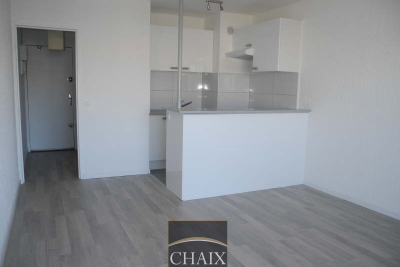 Appartement &agrave; louer &agrave; MARSEILLE 5EME Liourat - 1 pi&egrave;ces - 24 m&sup2; 