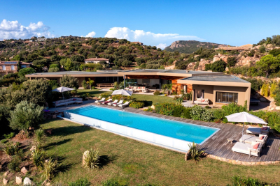 Maison &agrave; vendre &agrave; PORTO VECCHIO  - 9 pi&egrave;ces - 468 m&sup2; 