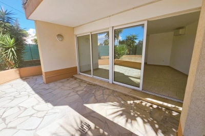 Appartement &agrave; vendre &agrave; LE CANNET  - 4 pi&egrave;ces - 95 m&sup2; 