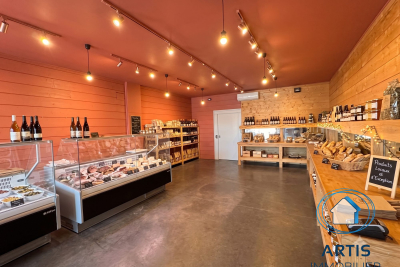 Commerce &agrave; louer &agrave; ST-JEAN-DE-LUZ  - 3 pi&egrave;ces - 66 m&sup2; 
