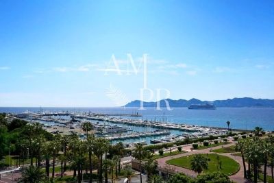 Appartement &agrave; vendre &agrave; CANNES  - 5 pi&egrave;ces - 110 m&sup2; 