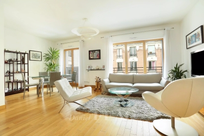 Appartement &agrave; louer &agrave; PARIS 15EME Champ de Mars - 4 pi&egrave;ces - 100 m&sup2; 