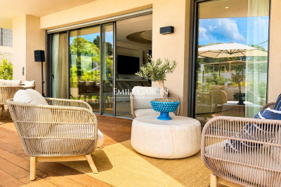 Villa à Mougins &agrave; louer à partir de 14 000 € / semaine, Photo 3