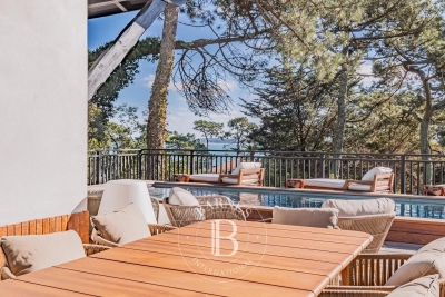 Villa à Cap Ferret &agrave; louer à partir de 20 000 € / semaine, Photo 3