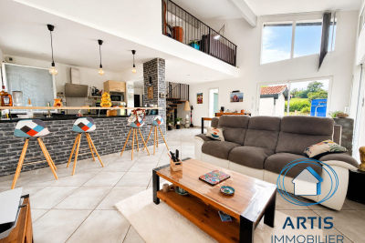 Maison &agrave; vendre &agrave; SARE  - 4 pi&egrave;ces - 135 m&sup2; 