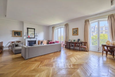 Appartement &agrave; vendre &agrave; PARIS 16EME Charonne - 7 pi&egrave;ces - 285 m&sup2; 
