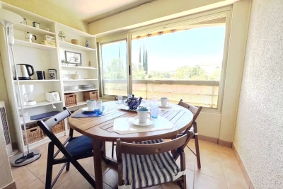 Appartement &agrave; vendre &agrave; LA LONDE-LES-MAURES  - 2 pi&egrave;ces - 39 m&sup2; 