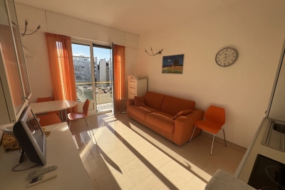 Apartment for sale in NICE Port - 2 rooms - 30 m&sup2; 