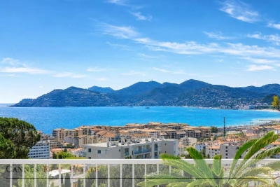 Appartement &agrave; vendre &agrave; CANNES  - 2 pi&egrave;ces - 65 m&sup2; 