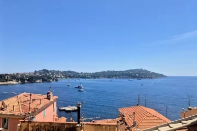 Appartement &agrave; vendre &agrave; VILLEFRANCHE-SUR-MER Châteauneuf-Grasse - 2 pi&egrave;ces - 46 m&sup2; 