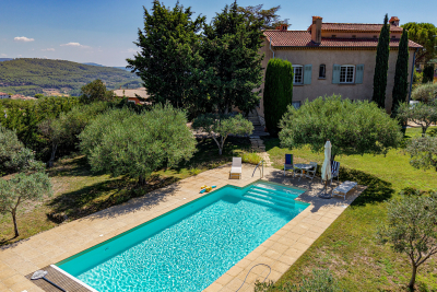Maison &agrave; vendre &agrave; FLAYOSC Aups - 8 pi&egrave;ces - 180 m&sup2; 