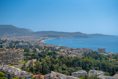 Apartment for sale in NICE La Maure-Super Cannes - 4 rooms - 125 m&sup2; 