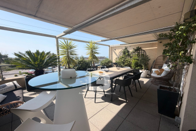 Appartement &agrave; vendre &agrave; PALAVAS-LES-FLOTS  - 3 pi&egrave;ces - 73 m&sup2; 