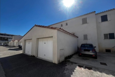 Appartement &agrave; louer &agrave; ARLES Trinquetaille Sud - 4 pi&egrave;ces - 76 m&sup2; 