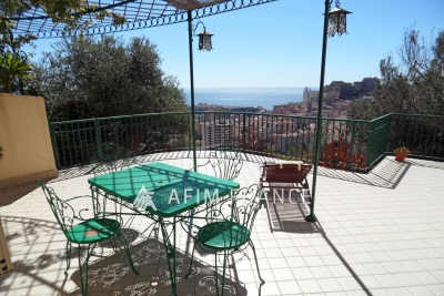 Appartement &agrave; louer &agrave; BEAUSOLEIL Coursegoules - 3 pi&egrave;ces - 75 m&sup2; 