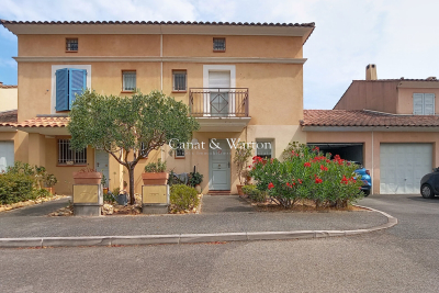Maison &agrave; vendre &agrave; ST-RAPHAËL  - 5 pi&egrave;ces - 105 m&sup2; 