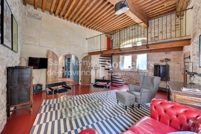 Appartement &agrave; vendre &agrave; ARLES  - 5 pi&egrave;ces - 196 m&sup2; 