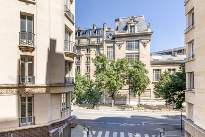 Appartement &agrave; vendre &agrave; PARIS 11EME Amerique - 2 pi&egrave;ces - 51 m&sup2; 