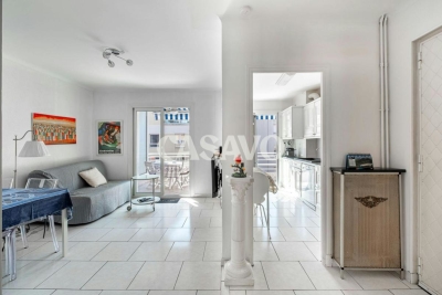 Appartement &agrave; vendre &agrave; ANTIBES Vieux Nice-Visitation - 3 pi&egrave;ces - 57 m&sup2; 