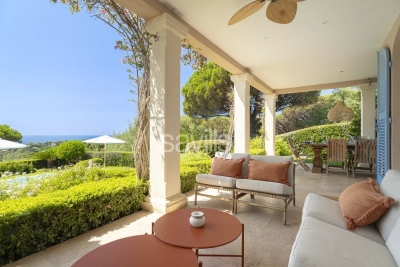 Villa à La Croix-Valmer &agrave; louer à partir de 14 000 € / semaine, Photo 12