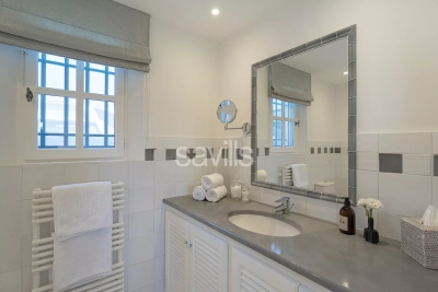 Villa à La Croix-Valmer &agrave; louer à partir de 14 000 € / semaine, Photo 16