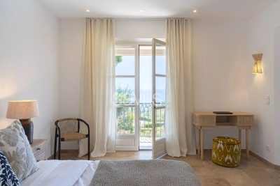 Villa à La Croix-Valmer &agrave; louer à partir de 14 000 € / semaine, Photo 17