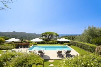 Villa à La Croix-Valmer &agrave; louer à partir de 14 000 € / semaine, Photo 2