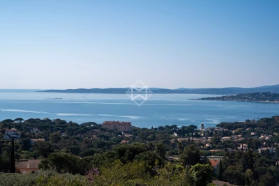 Villa à Les Issambres &agrave; louer à partir de 13 750 € / semaine, Photo 3