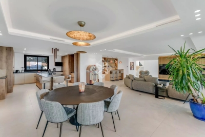 Villa à Les Issambres &agrave; louer à partir de 13 750 € / semaine, Photo 9