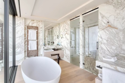 Villa à Saint-Tropez &agrave; louer à partir de 165 000 € / semaine, Photo 10