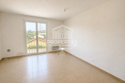 Appartement &agrave; louer &agrave; LE LAVANDOU Nord - 3 pi&egrave;ces - 38 m&sup2; 