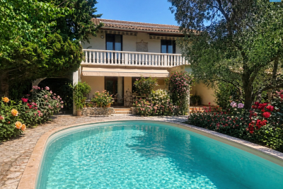 Maison &agrave; vendre &agrave; AIX-EN-PROVENCE Lascours - 6 pi&egrave;ces - 141 m&sup2; 
