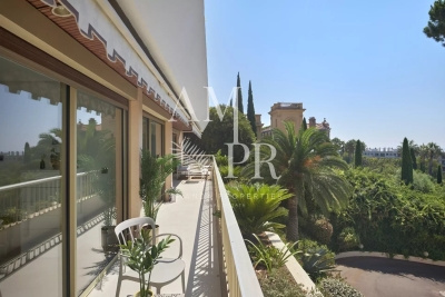 Appartement &agrave; vendre &agrave; CANNES Les Bastides - 5 pi&egrave;ces - 120 m&sup2; 