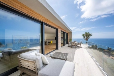 House for sale in ROQUEBRUNE-CAP-MARTIN Bottero - 8 rooms - 391 m&sup2; 
