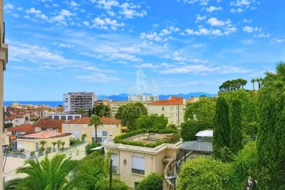 Appartement &agrave; vendre &agrave; CANNES Collines - 2 pi&egrave;ces - 50 m&sup2; 