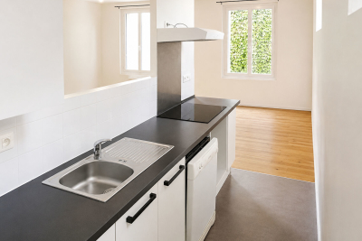 Appartement &agrave; louer &agrave; BORDEAUX  - 2 pi&egrave;ces - 69 m&sup2; 