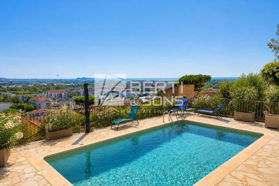 Appartement &agrave; vendre &agrave; MANDELIEU-LA-NAPOULE Dolce Farniente - 3 pi&egrave;ces - 65 m&sup2; 