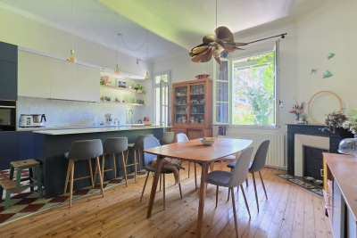Maison &agrave; vendre &agrave; BORDEAUX  - 7 pi&egrave;ces - 140 m&sup2; 
