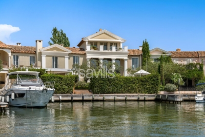 Maison &agrave; vendre &agrave; GRIMAUD  - 7 pi&egrave;ces - 538 m&sup2; 