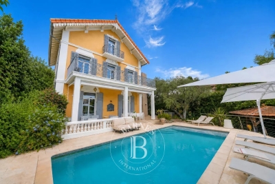 Maison &agrave; vendre &agrave; CANNES Rabiac-La Paganne - 9 pi&egrave;ces - 310 m&sup2; 