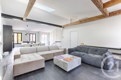 Appartement &agrave; louer &agrave; PARIS 16EME Ecole Militaire 1 - 4 pi&egrave;ces - 142 m&sup2; 