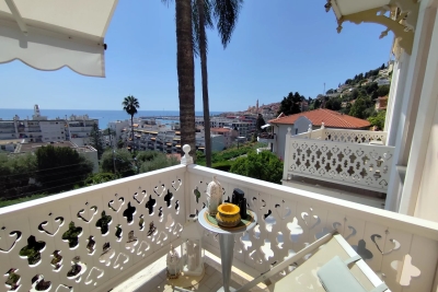 Appartement &agrave; vendre &agrave; MENTON  - 2 pi&egrave;ces - 55 m&sup2; 
