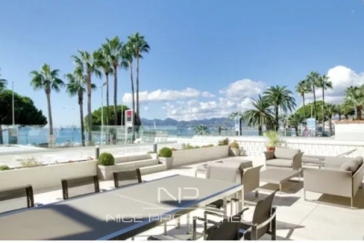 Appartement &agrave; vendre &agrave; CANNES Le Grand Jas - 6 pi&egrave;ces - 383 m&sup2; 