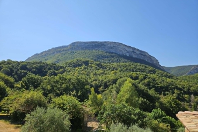 Maison &agrave; vendre &agrave; PIEGROS LA CLASTRE Centre-Historique - 5 pi&egrave;ces - 250 m&sup2; 