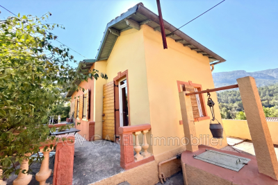 Maison &agrave; vendre &agrave; LE REVEST-LES-EAUX  - 5 pi&egrave;ces - 110 m&sup2; 