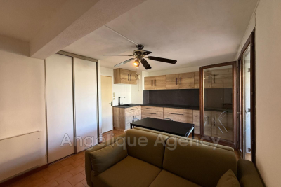 Appartement &agrave; vendre &agrave; FRÉJUS Tourrache - 2 pi&egrave;ces - 30 m&sup2; 